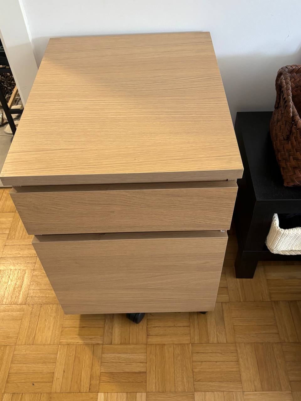 Тумба IKEA MALM