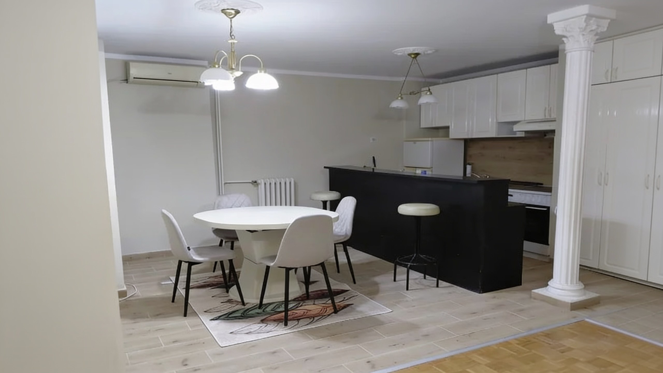 🏡 СВЕТЛАЯ ДВУШКА С РЕМОНТОМ В ЧУКАРИЦЕ