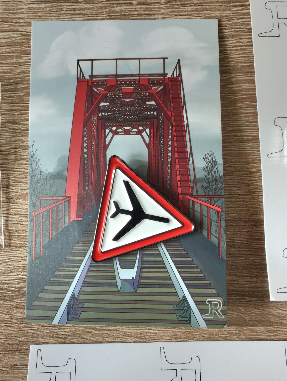 Значки пины новые