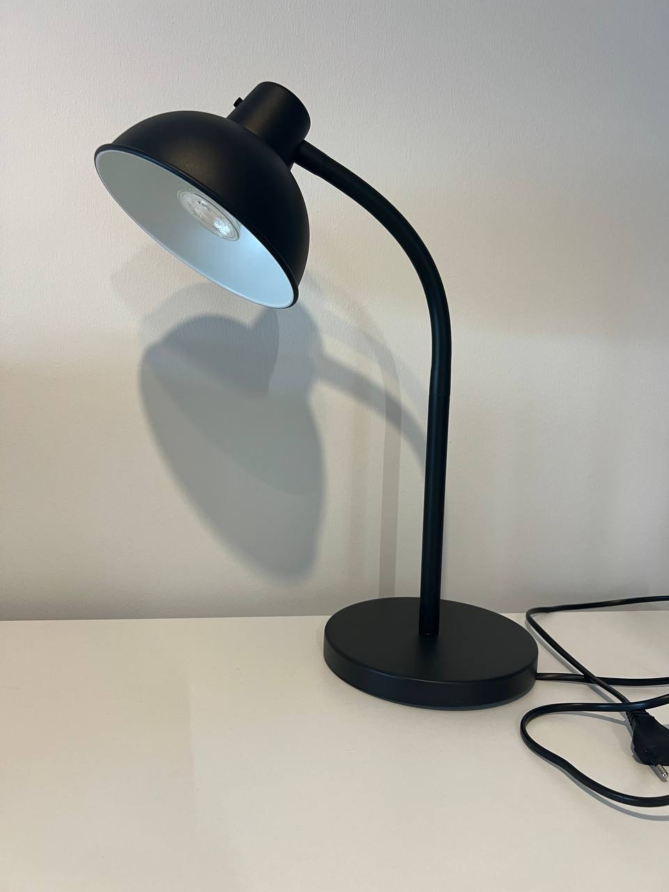 Настольная лампа IKEA SKURUP